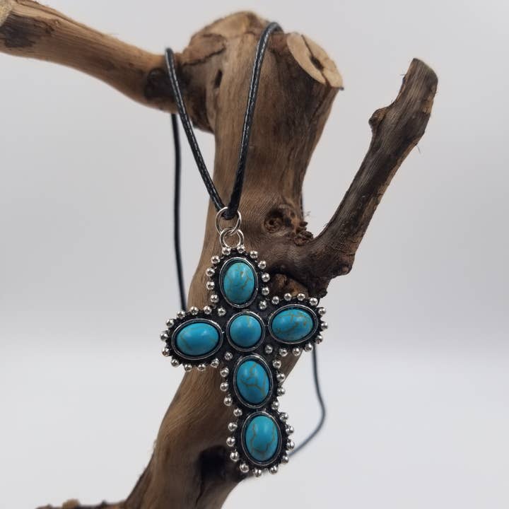 Collier Croix Turquoise pour la vente par CHAKRA JEWELRY