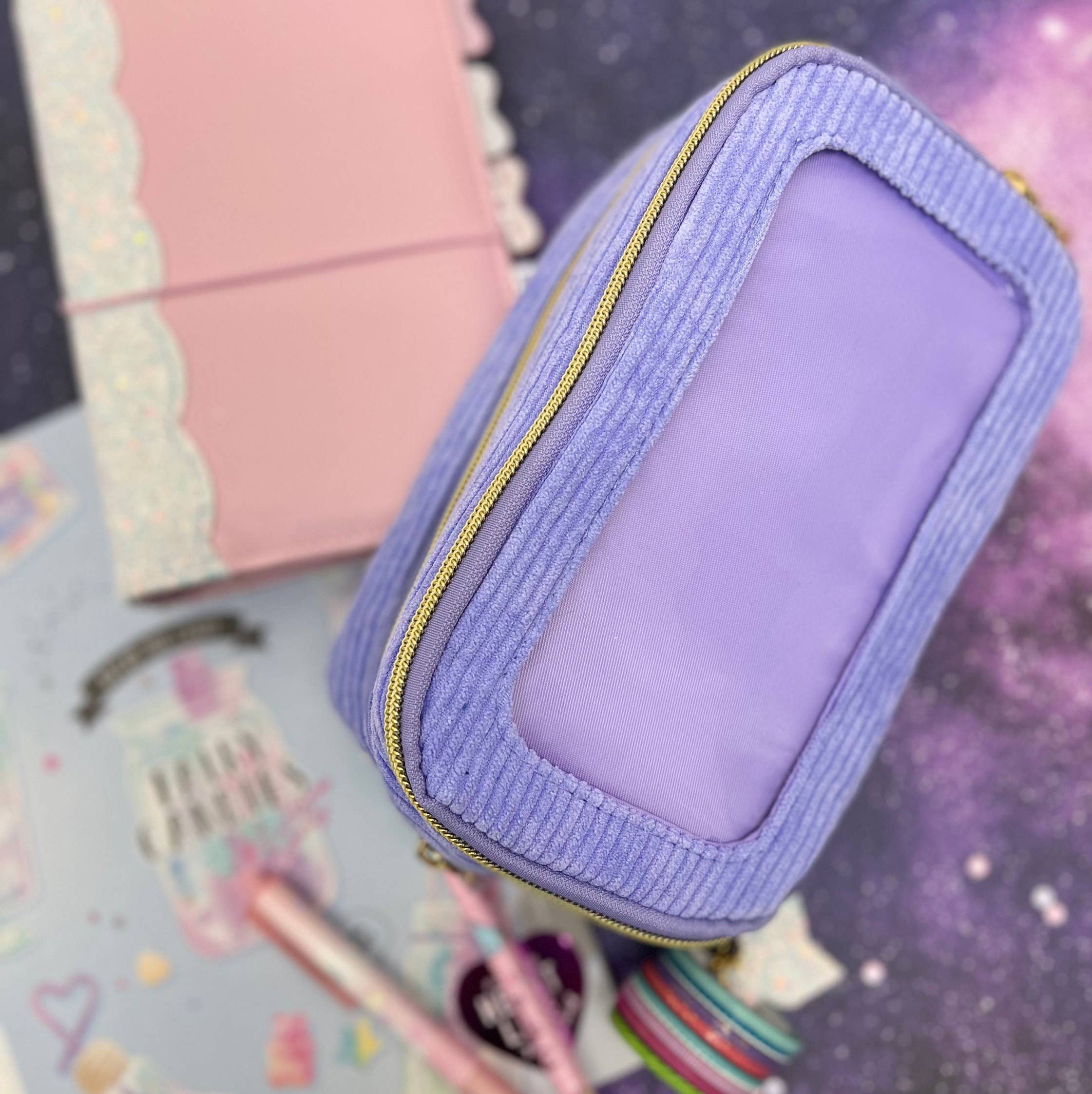 zizi&me - Wholesale Pencil Case/Pouch - Corduroy ITA pouch with clear vinyl window to display pins5