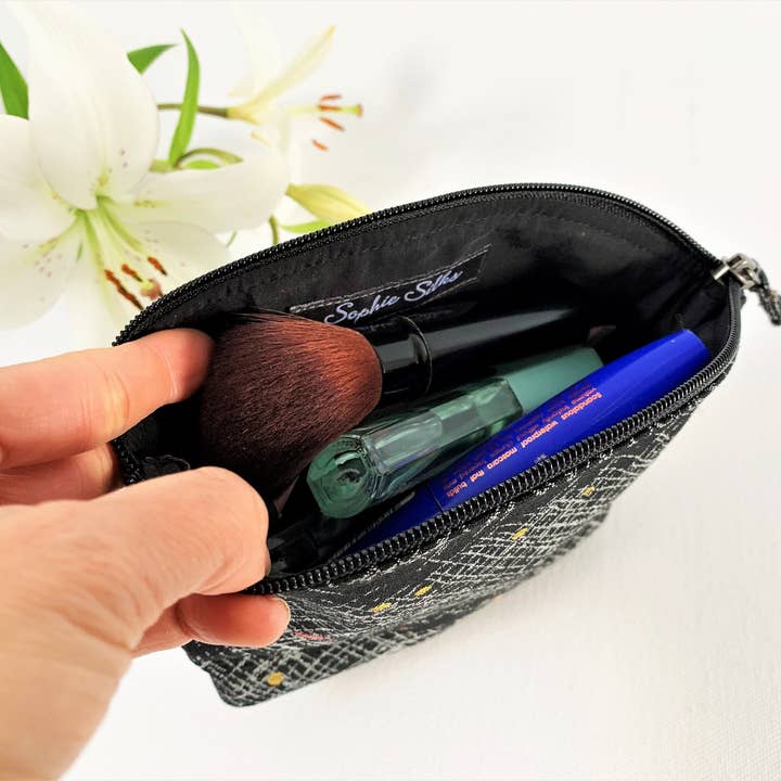 Sophie Silks - Wholesale Make-up/cosmetic bag - Kimono Make-Up Bag4