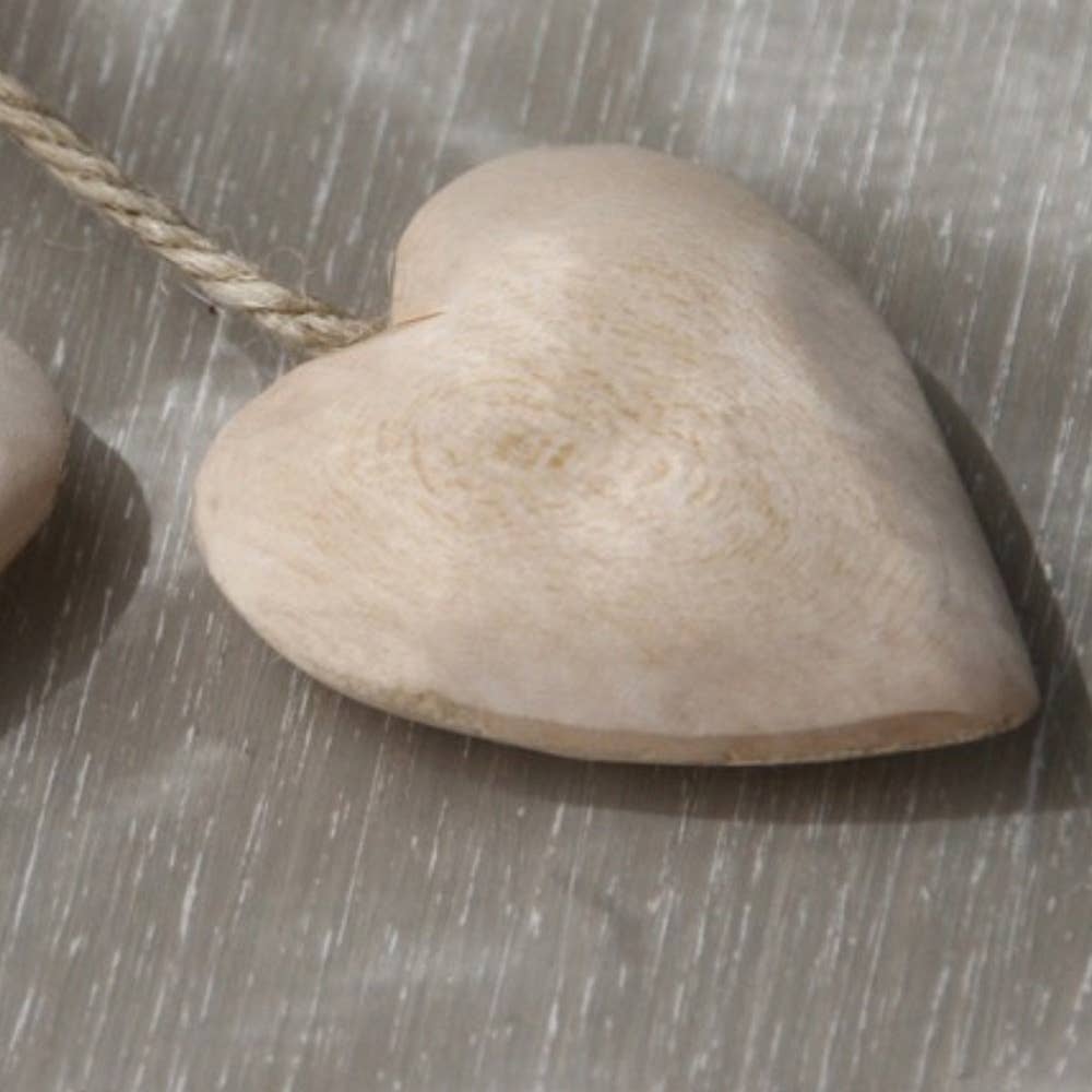 Wholesale Cluster of 3 raw wood hearts for your store - Faire