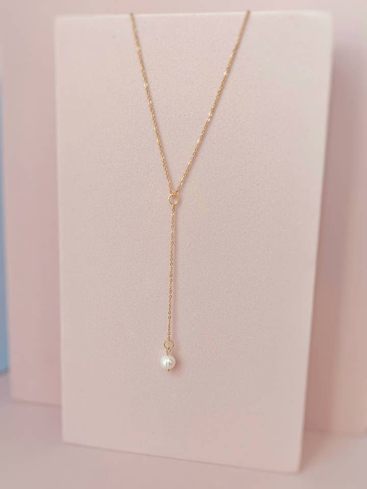 Dainty Freshwater Pearl Pendant Lanyard Necklace for wholesale by terracottaandsun