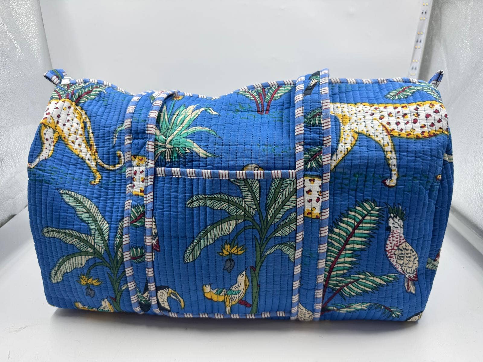 Funky Yak Ltd – wholesale Tote bag – Women's – 100% Cotton Kantha Quilted Boho Safari Duffle ToteBag (Zip)