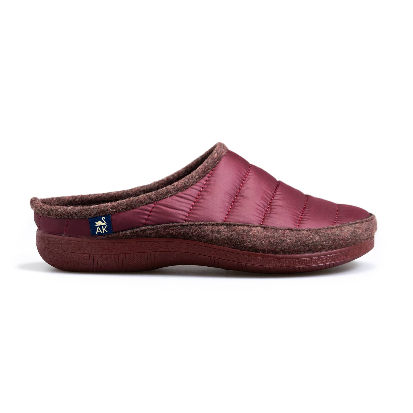 Haikon Hada (Calzame, Alster Komfort, Timoni) - Wholesale Slippers - Women's - Venus Bordeaux Alster Comfort – House slipper with bio sole and recycled lining1