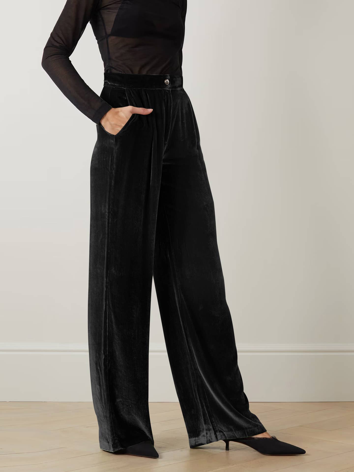 Sweetkama - Wholesale Pants - Women's - Solid Color Casual Style Wide Leg Velvet Pants GKBE00116