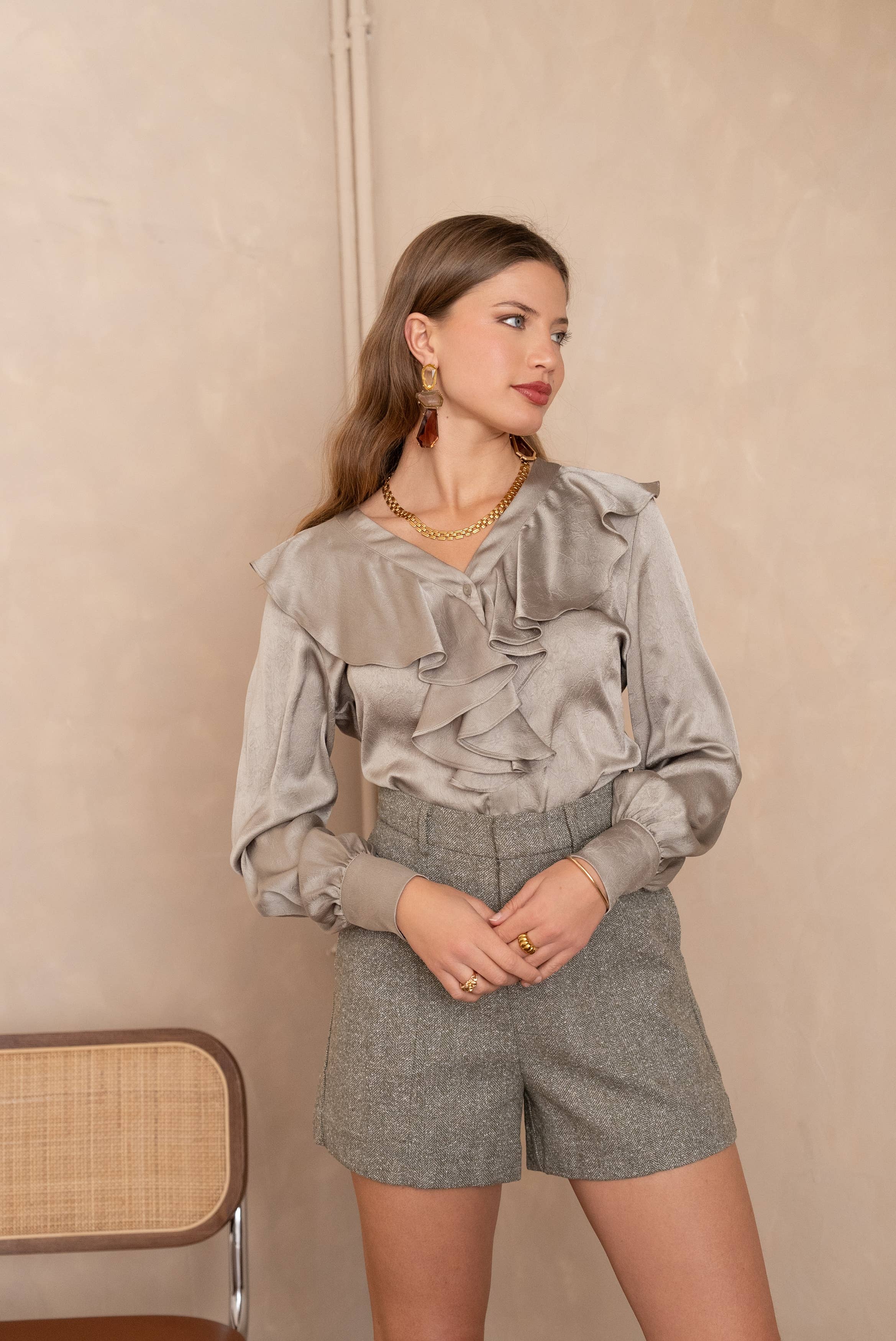 LULUMARY - Wholesale Button Down Shirt - Women's - Ruffled blouse CH3563