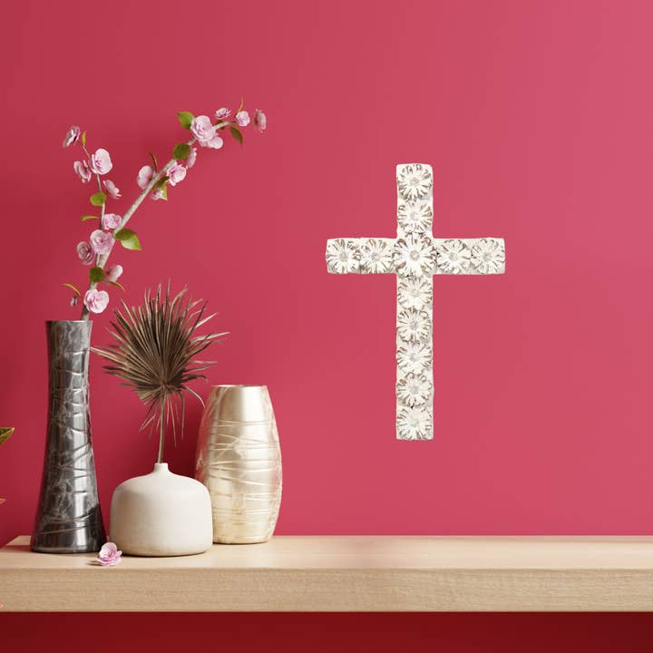 Dicksons - Wholesale Wall Cross - WHITE FLORAL RESIN WALL CROSS 10"1
