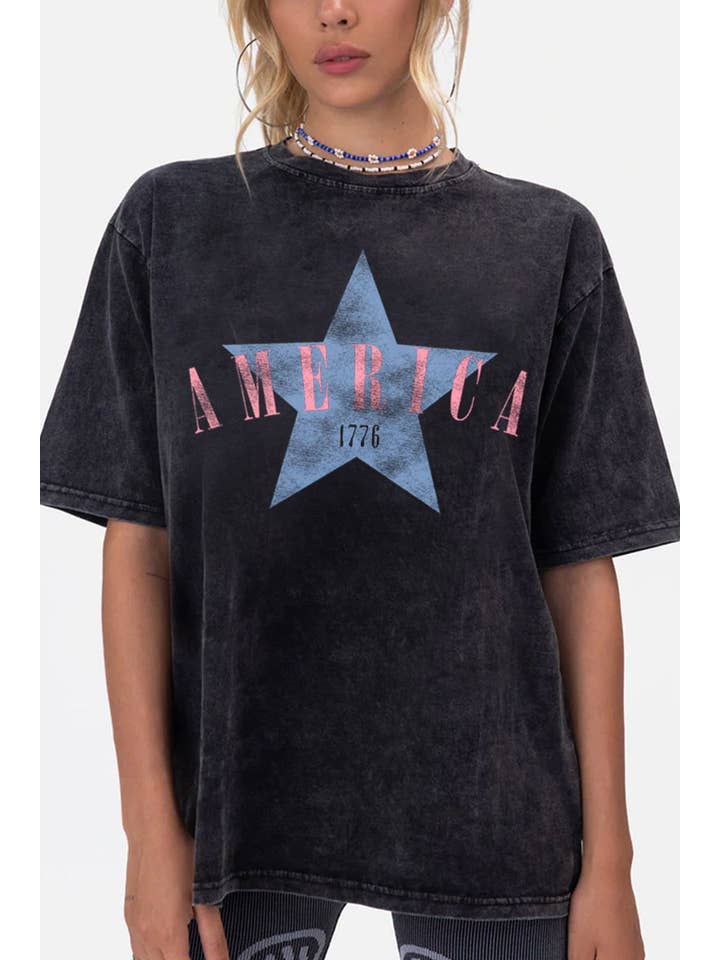 HRTandLUV - Wholesale Screen Printed T-Shirt - Women's - AMERICA 1776 Oversized top - HL6634BX