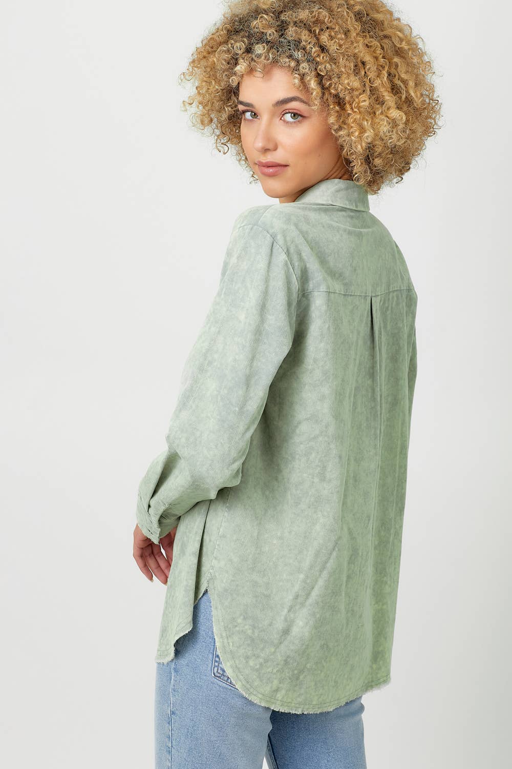 Mystree – Engroshandel Skjorte med buttondown – til kvinder – 60857 Vasket fløjlsskjorte21