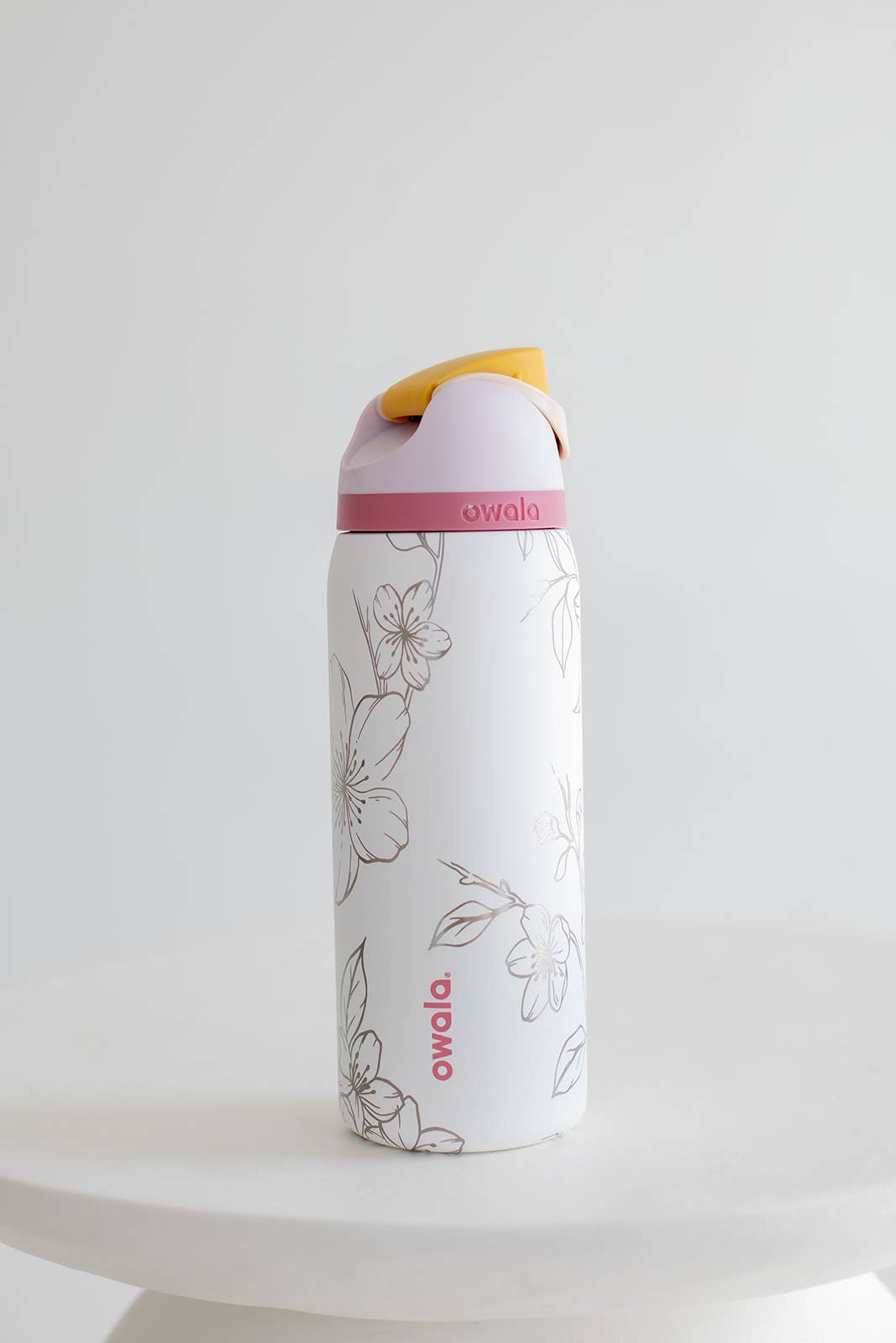 KNOTS + NOOK - Wholesale Insulated Mug/Tumbler - CHERRY BLOSSOM ENGRAVED OWALA FREESIP 32OZ STAINLESS TUMBLER2