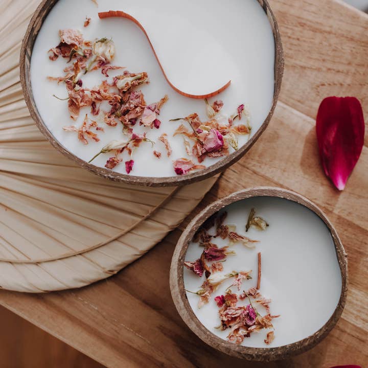 Lumininie - Wholesale Jar/Filled Candle - Hibiscus candle2