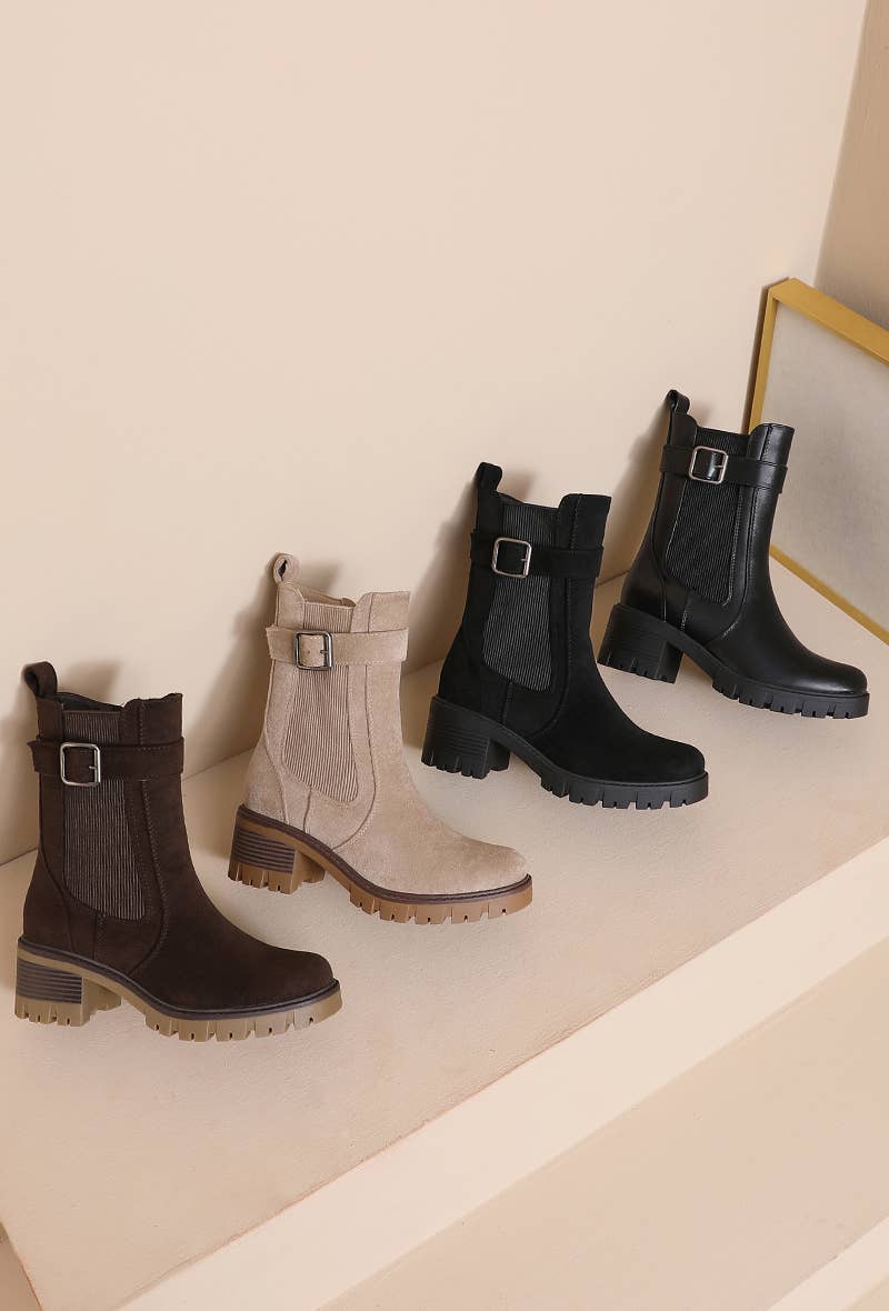 Joia Paris - Wholesale Boots - Women's - Block heel boots with sturdy lug sole WZ-11016