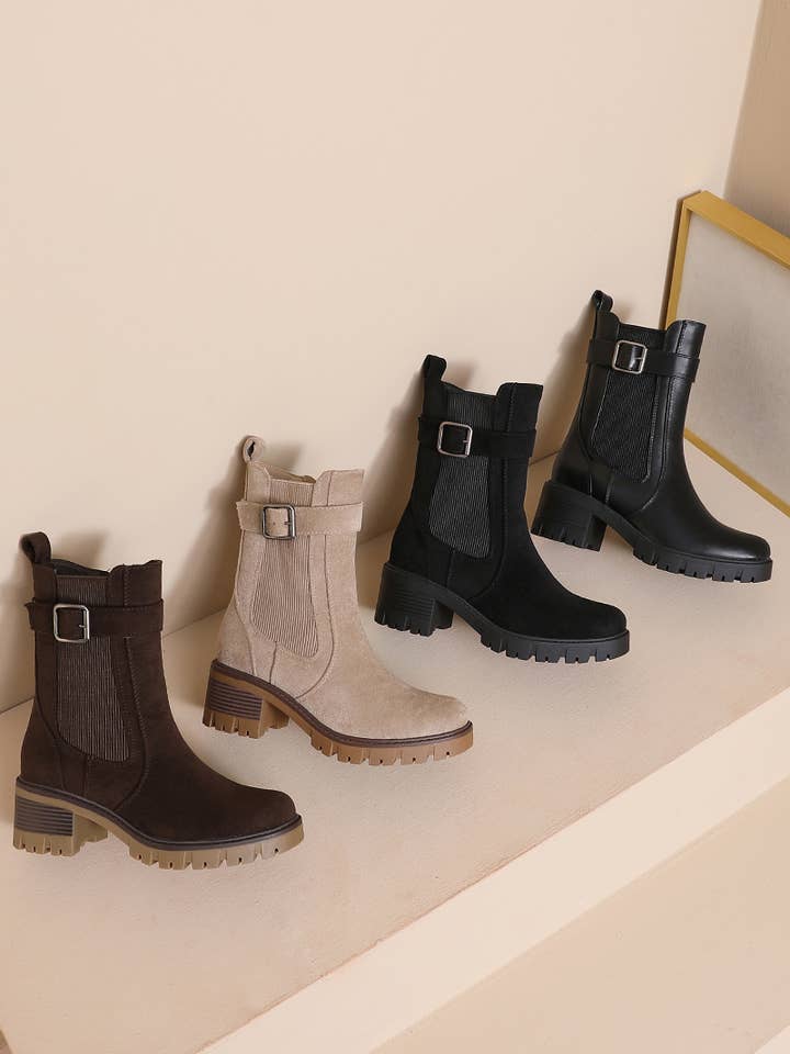 Joia Paris - Wholesale Boots - Women's - Block heel boots with sturdy lug sole WZ-11016