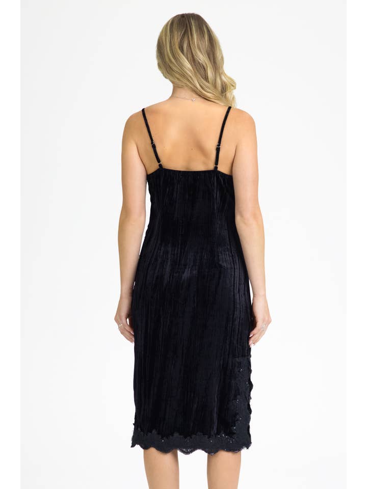 Miss Me - Wholesale Dress - Women's - CRUSHED VELVET MIDI DRESS - MD1862T3