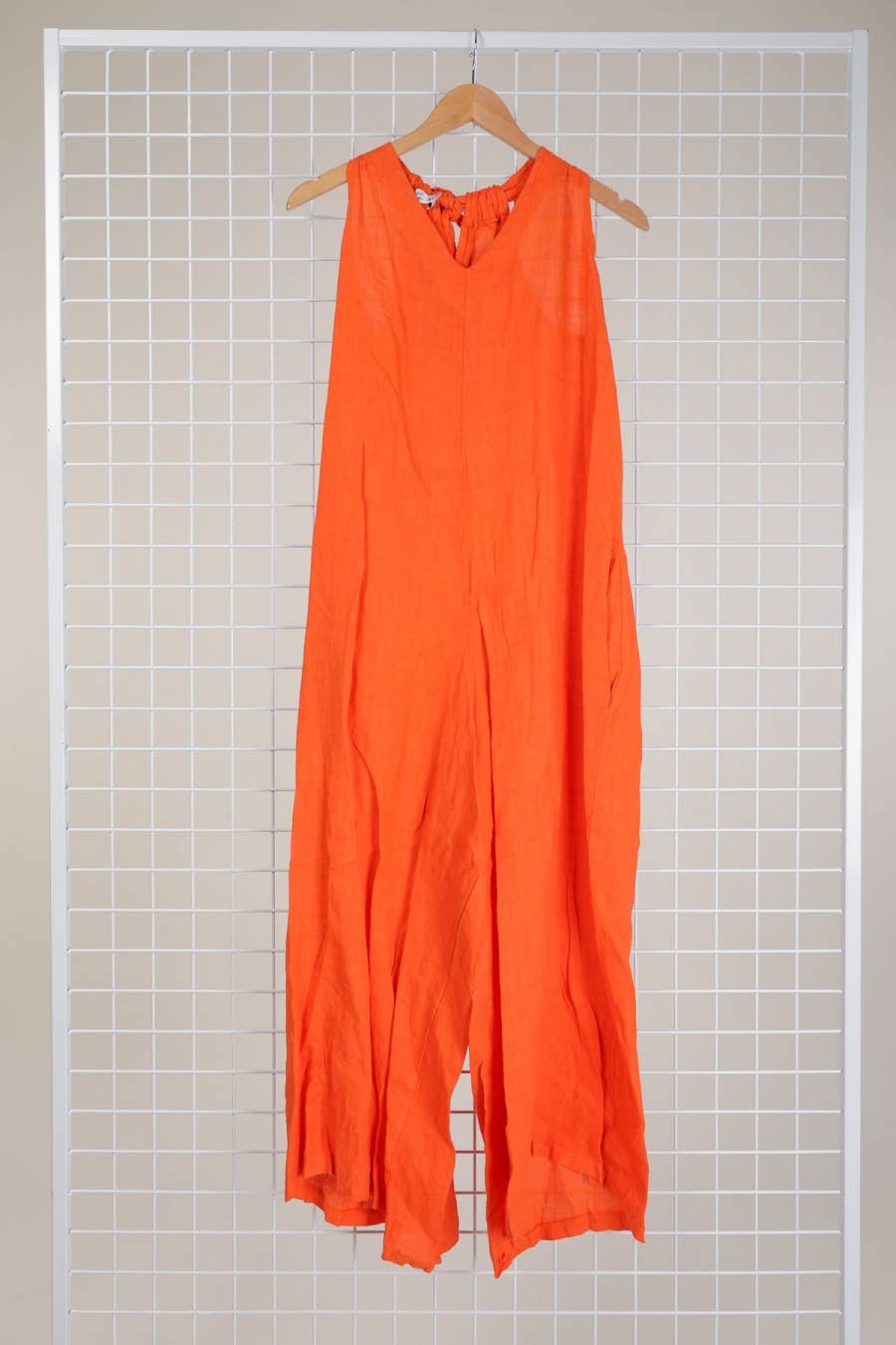 la maison des fibres naturelles – wholesale Jumpsuit – Women's – Sleeveless jumpsuit in 100% linen 6201444