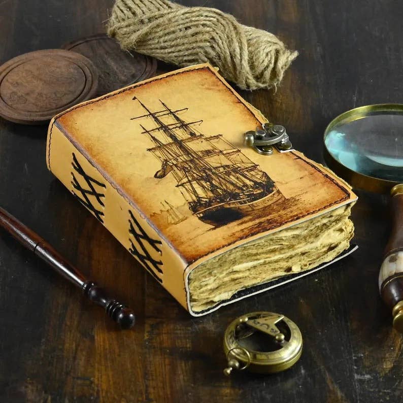 MNM HANDICRAFTS - Vendita all'ingrosso Diari/agende - Taccuino Journal con barca a vela, copertina in pelle e carta fatta a mano