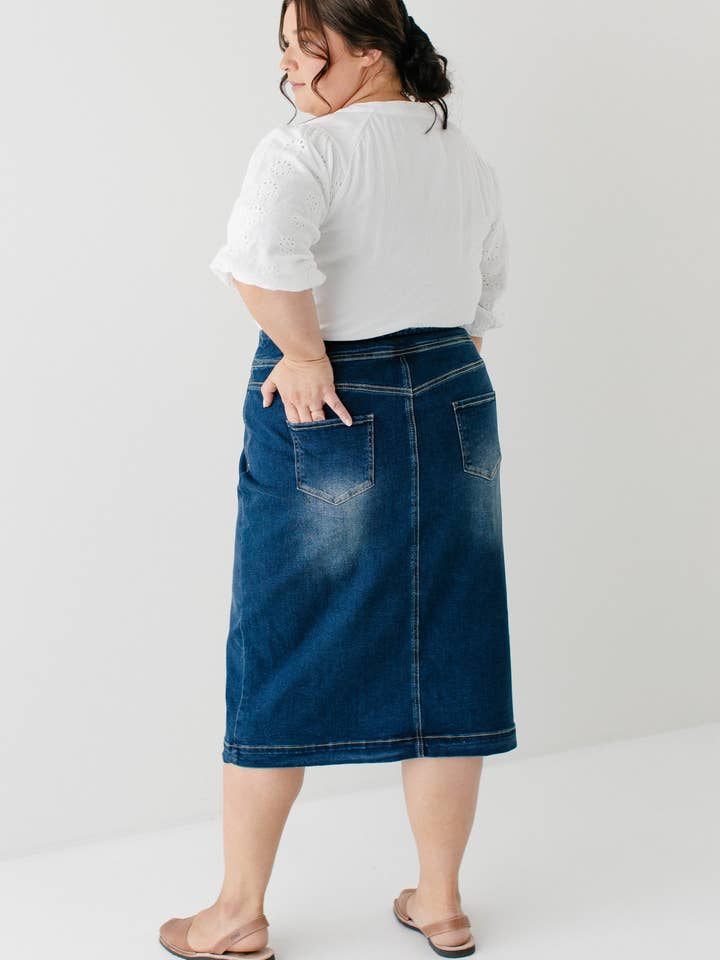 'Sara' Classic Knee Length Dark Denim Skirt for wholesale on Faire7
