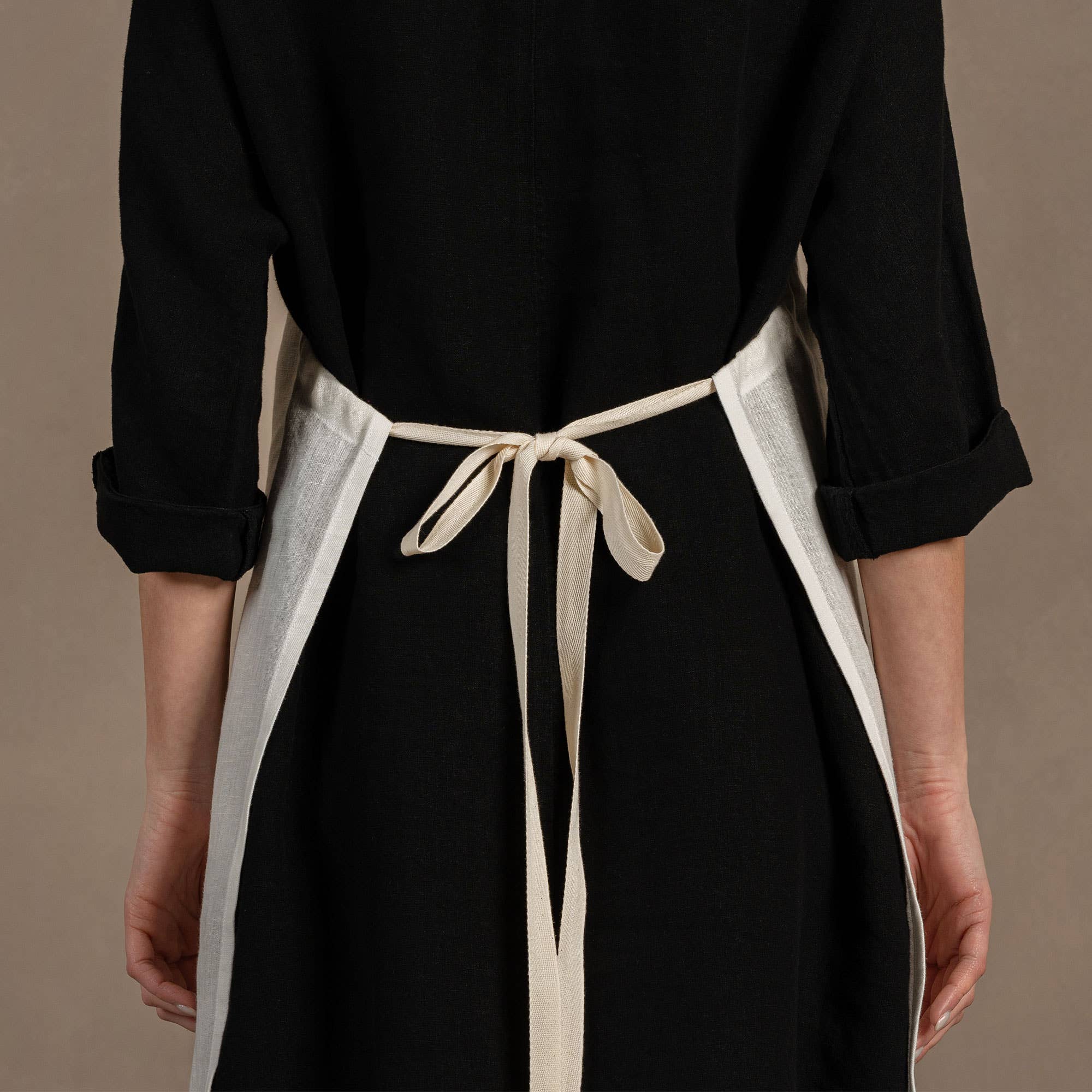 menique – Engroshandel Forklæde – Justerbart forklæde i hør6