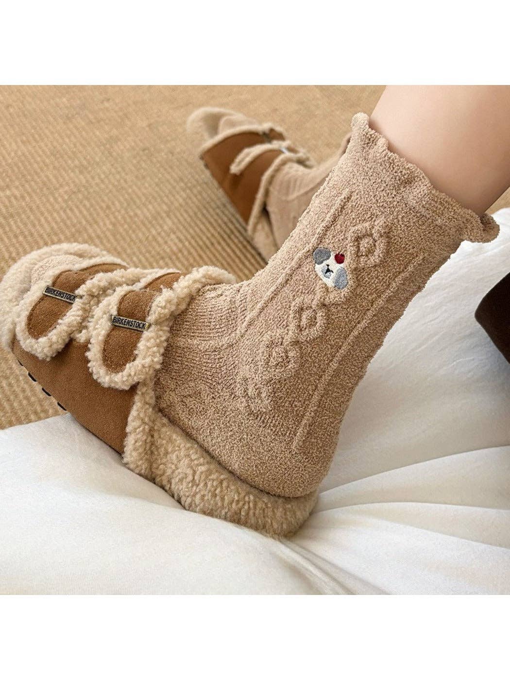 Funkyrel® Atzbranding Limited – wholesale Socks – Women's – Rufia - Cute Cartoon Coral Fleece Winter Socks9