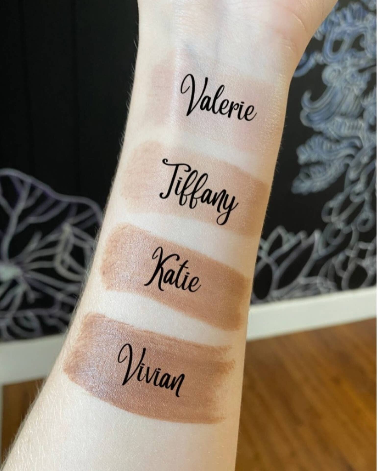 BEE-OCH Organics - Wholesale Sunscreen - Tinted Mineral Foundation - 31% Zinc Oxide - FREE DISPLAYS!2