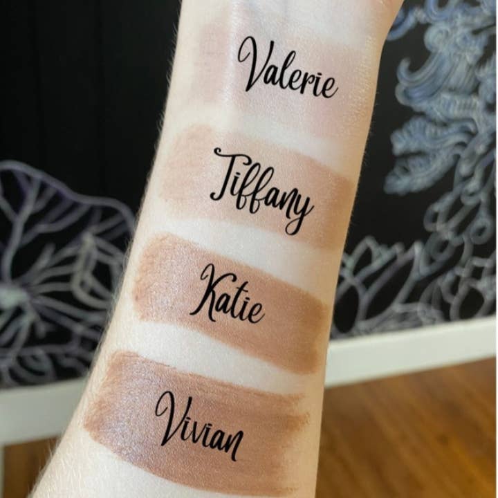 BEE-OCH Organics - Wholesale Sunscreen - Tinted Mineral Foundation - 31% Zinc Oxide - FREE DISPLAYS!2