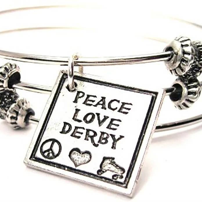 Peace Love Derby Bracelet jonc triple style roller derby pour la vente par Chubby Chico Charms