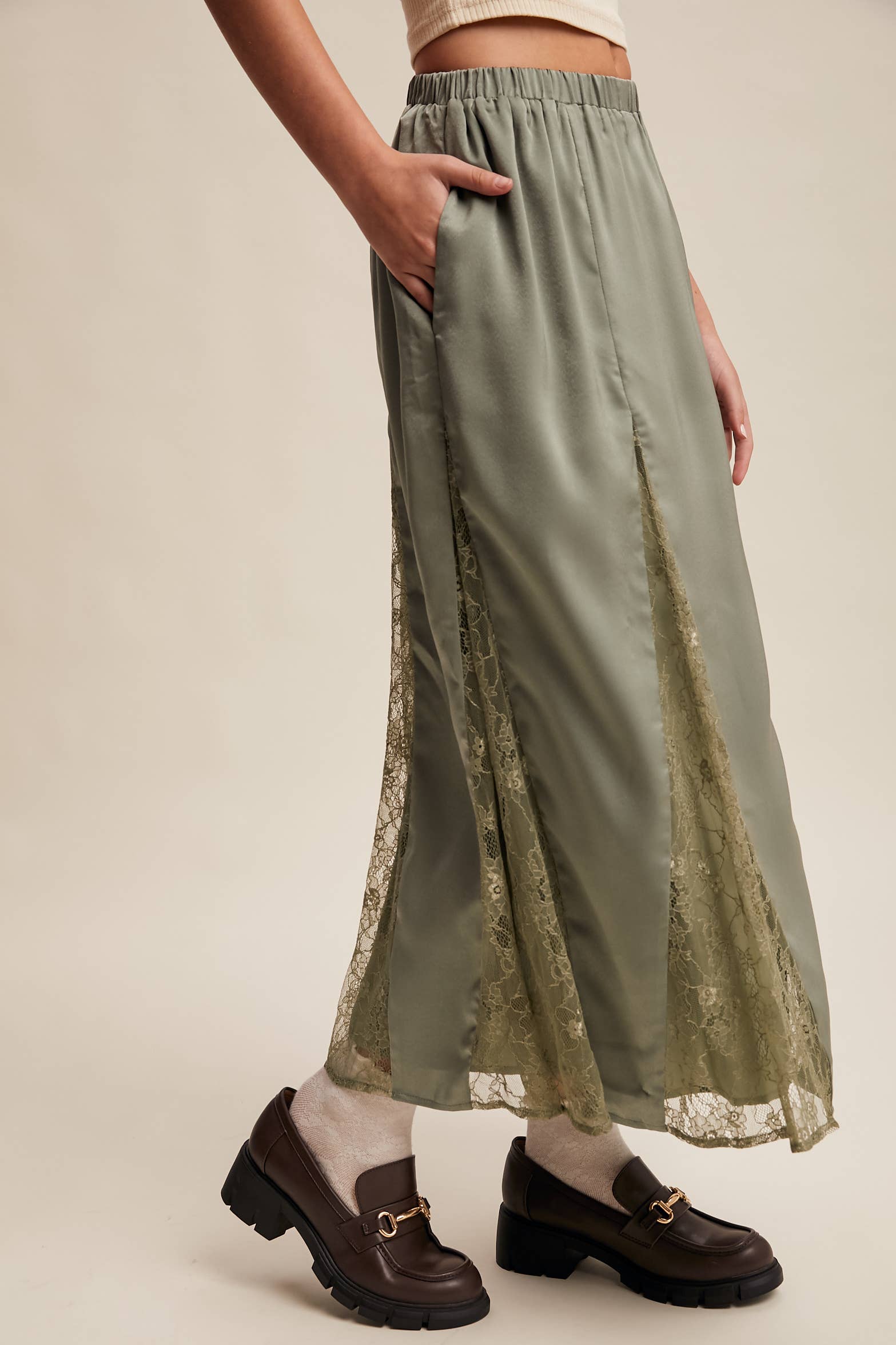 Listicle – wholesale Skirt – Women’s – Lace Inset Satin Midi Skirt LSK027218