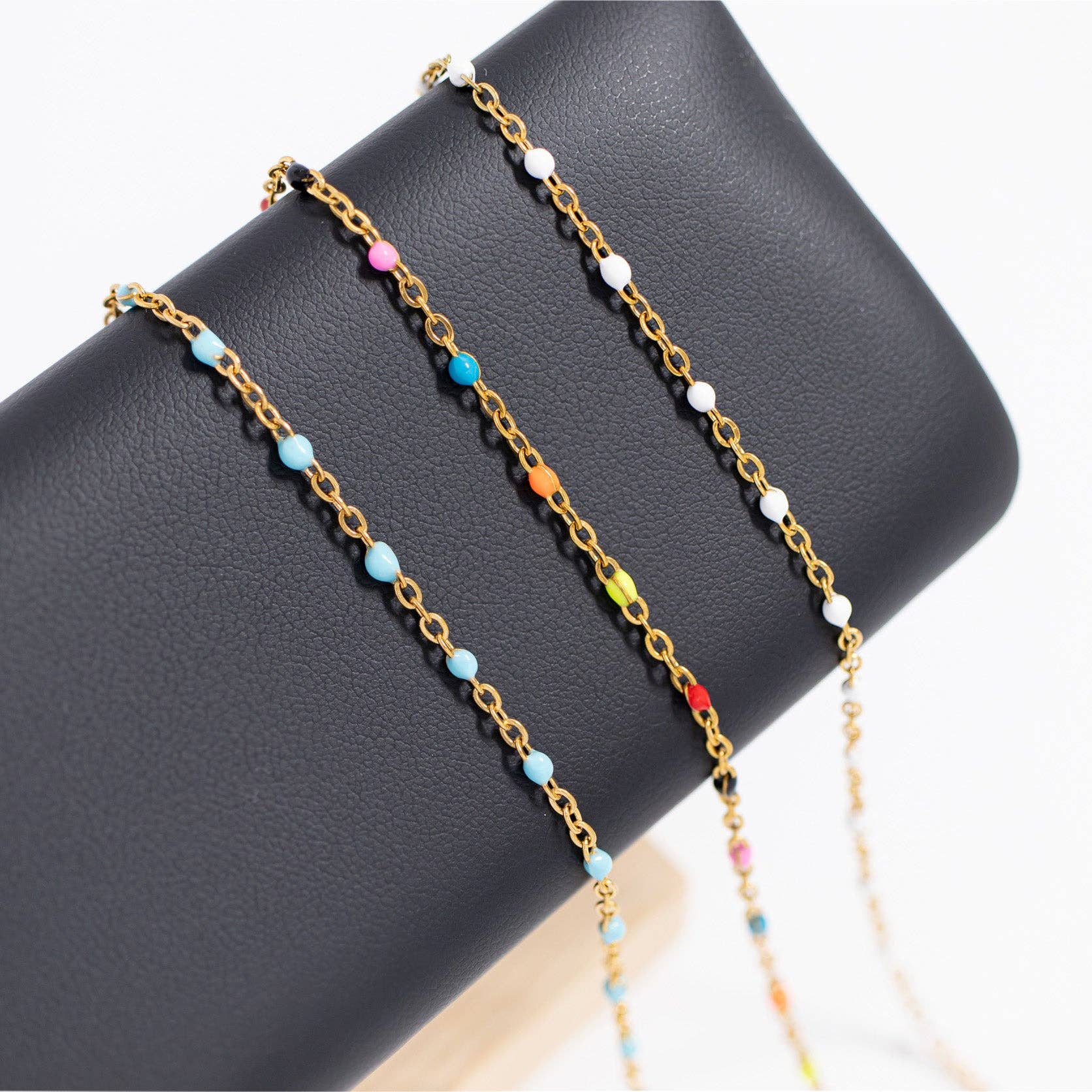 WJW - Wholesale Link & Chain Necklace - 18K Gold PVD Stainless Steel White Confetti Chain Necklace9