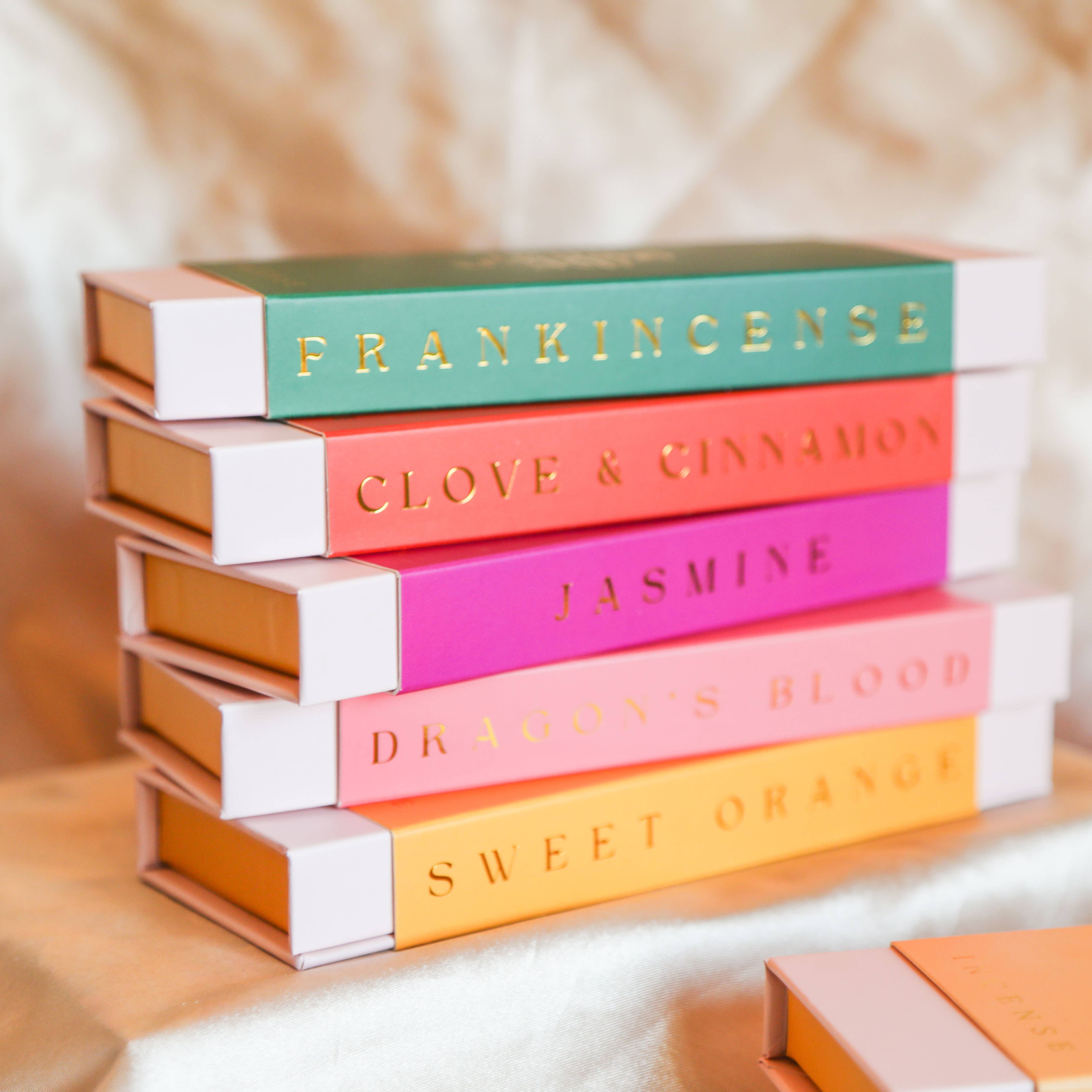 The Golden Altar - Wholesale Incense - The Golden Altar Natural Incense - Rose & Vetiver4