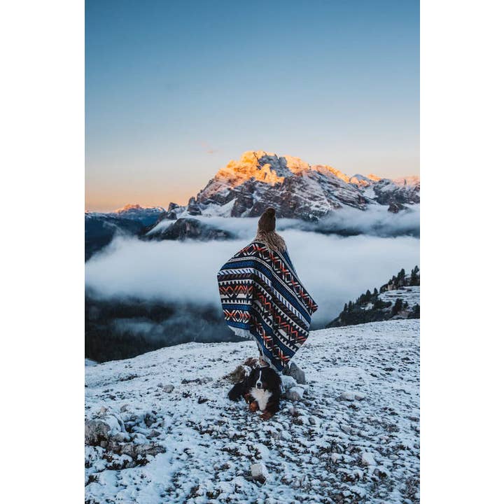 Blue SackCloth+Ashes Atlas Ridgeline Blanket for wholesale on Faire