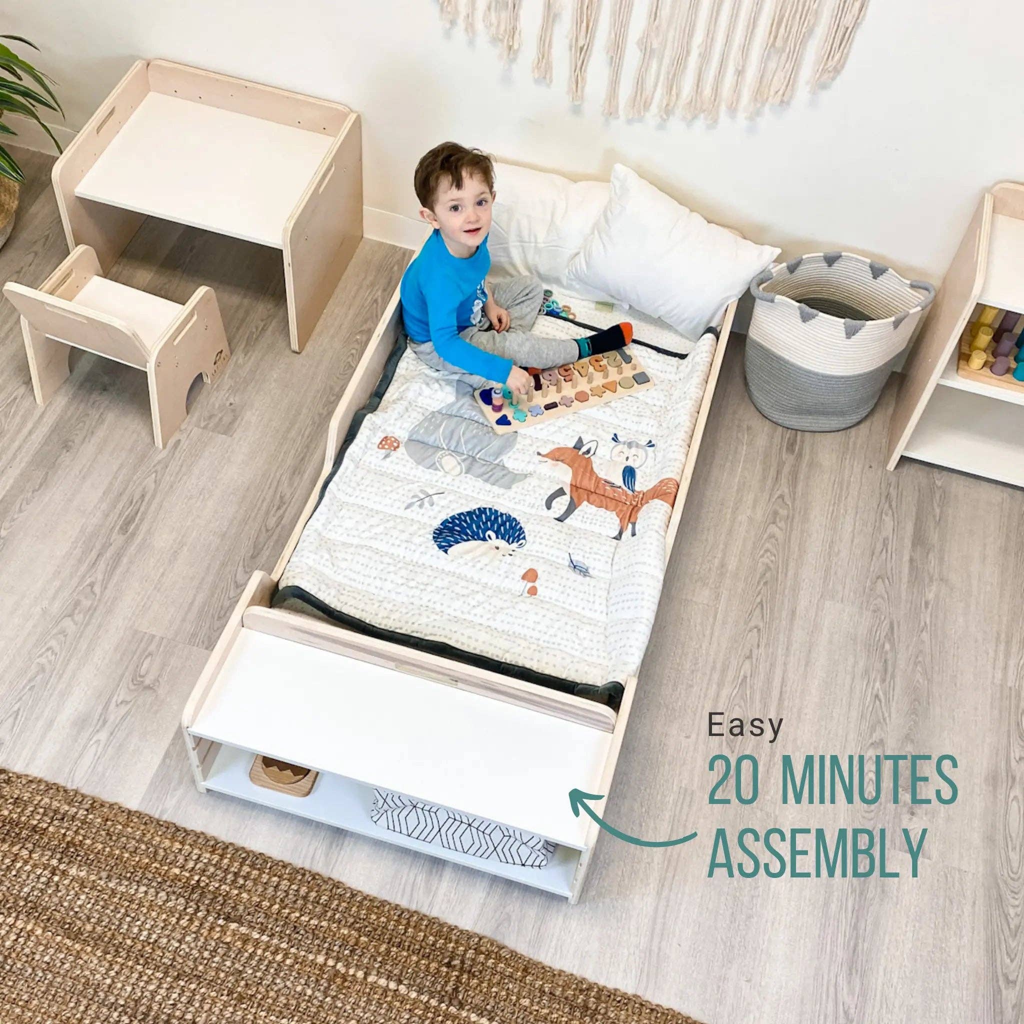 Sapiens Child - Wholesale Bed - Kids & Baby - APPLE - Montessori Floor Bed with Rails & Shelves8