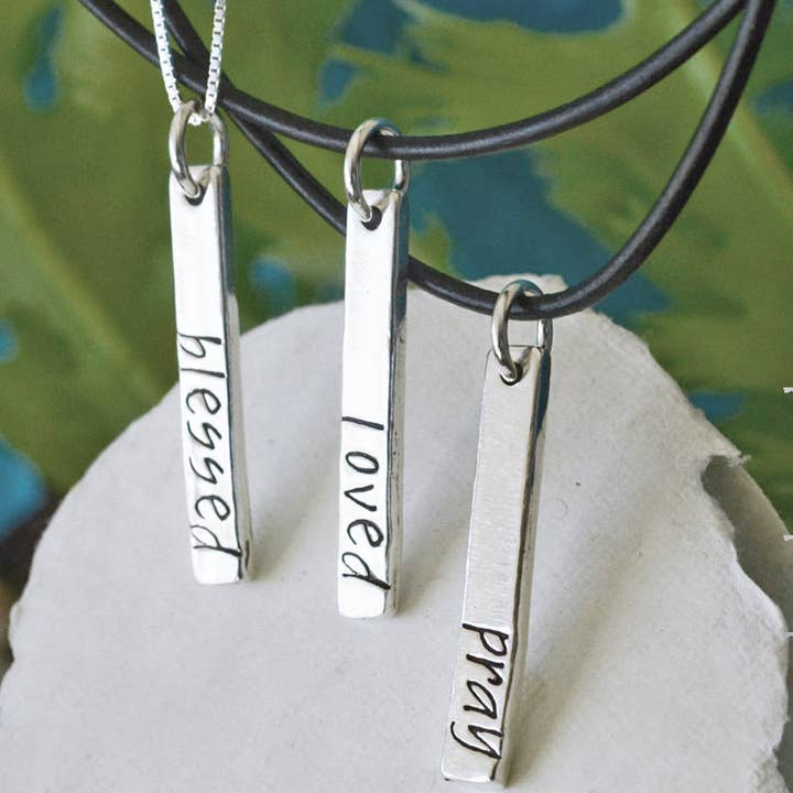 Välsignelse Bar Halsband ~ Anpassad för wholesale av Deirdre & Company