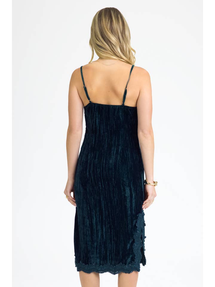 Miss Me - Wholesale Dress - Women's - CRUSHED VELVET MIDI DRESS - MD1862T8