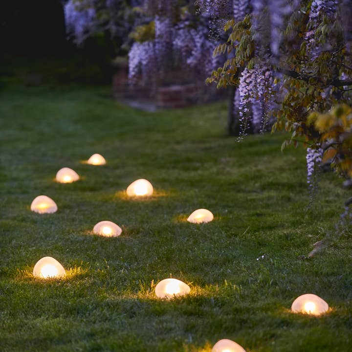 Lumina Of London AU - Wholesale Outdoor/Lawn Light - Solar Glass Pebble