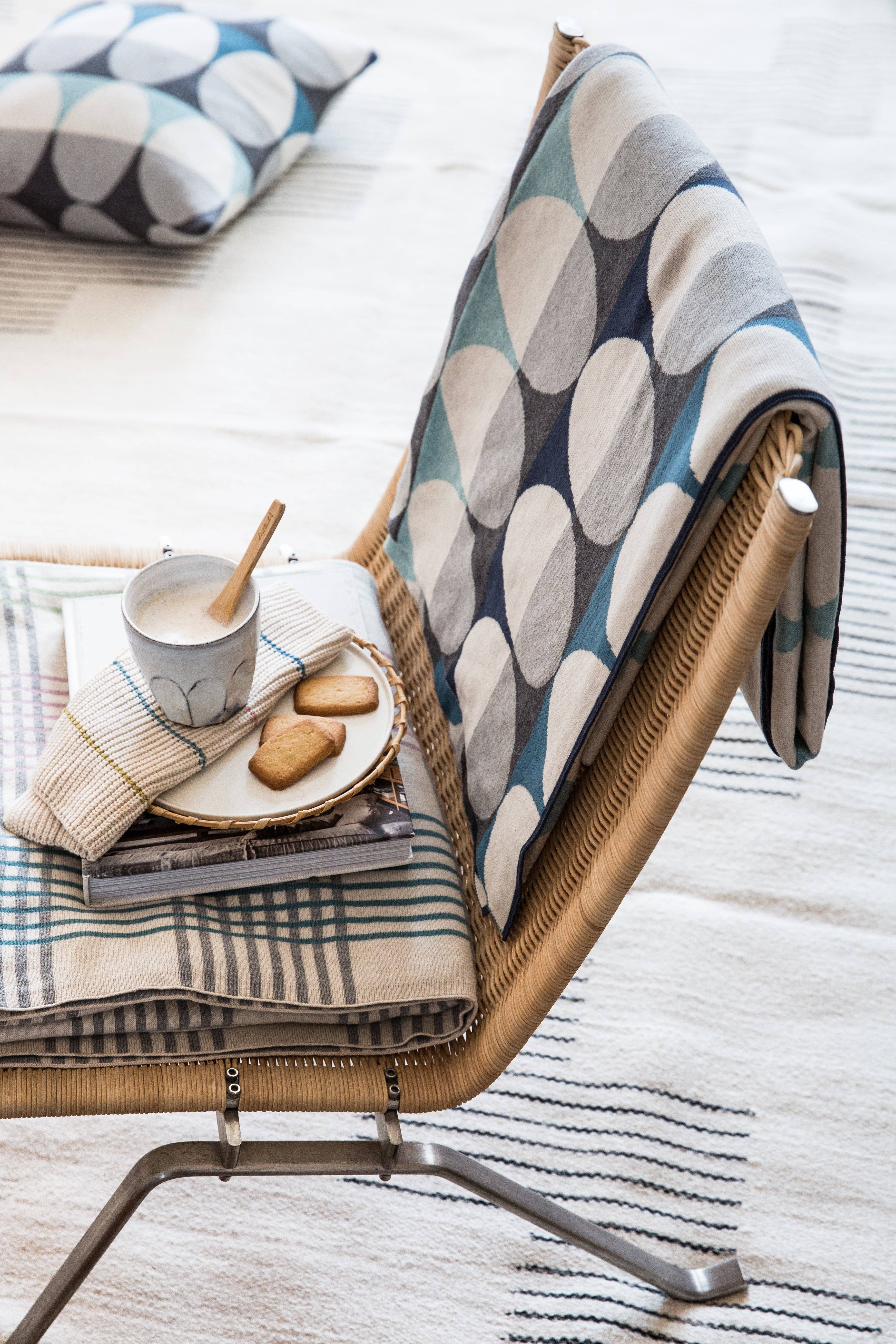 Funky Doris – Engroshandel Tæppe – Olivia Tæppe Blå, Blødt Jacquardstrikket Bomuld