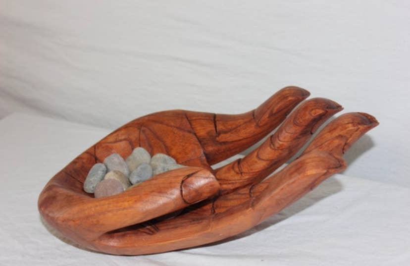 Gitzell FairTrade - Wholesale Decorative Tabletop Object - Wooden Helping Hand, single4
