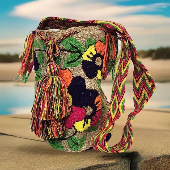 Noor Large Handmade Punch-needle Wayuu Mochila Bag for wholesale by Wuitusu