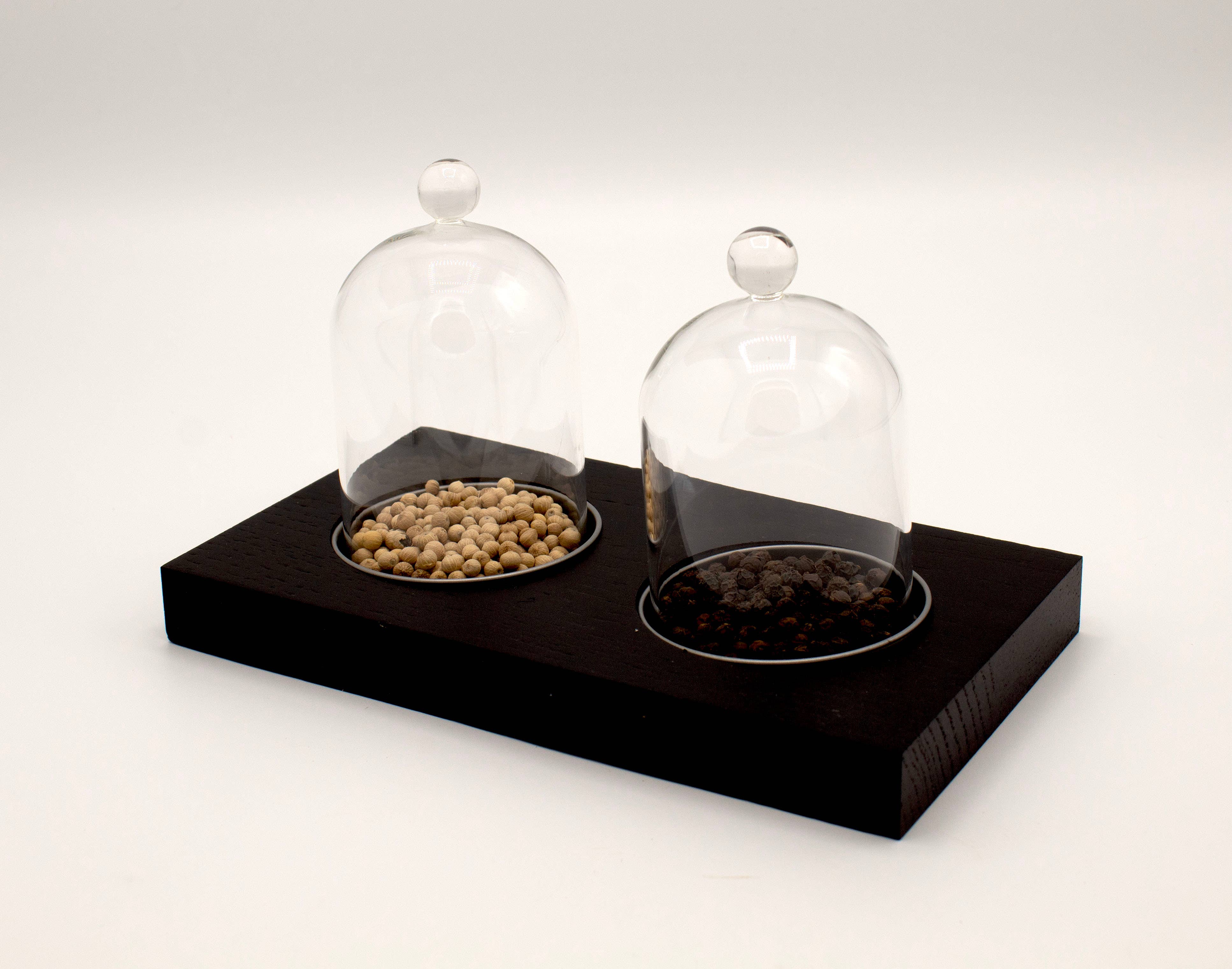 Compagnie Française des Poivres et Epices - Vente Épices séchées - Présentoir Poivres & Épices3