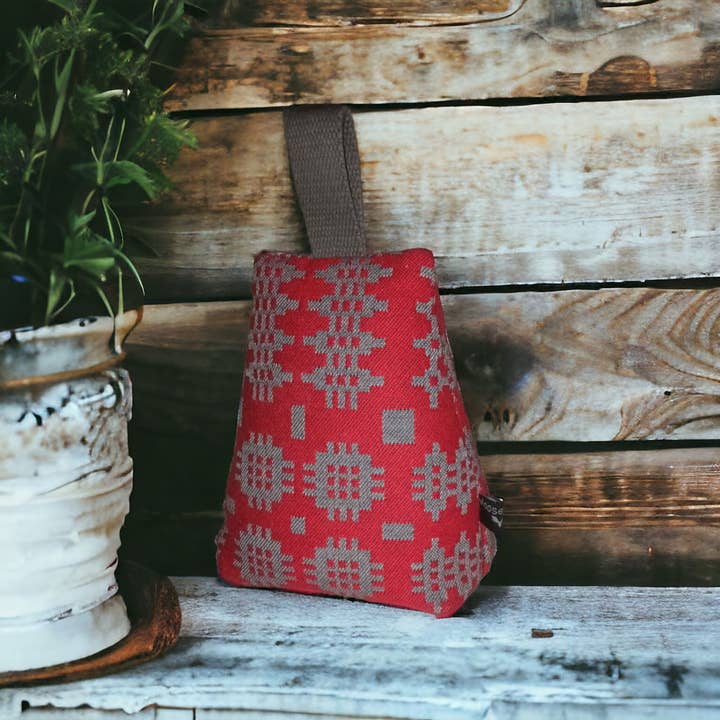 Moose & Co - Wholesale Door stop - Welsh tapestry blanket design door stop Filled4