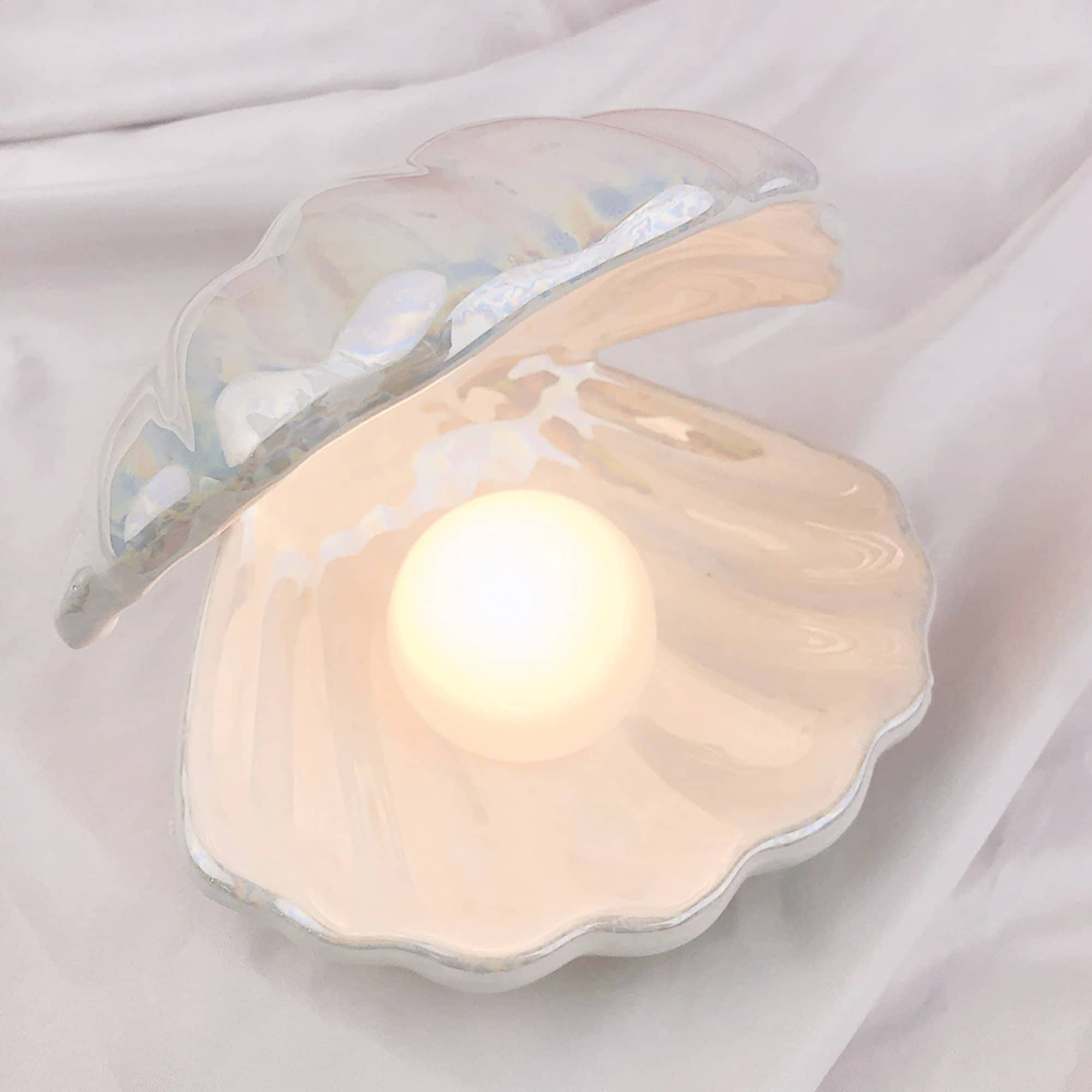 Green Pastures Wholesale - Wholesale Decorative Tabletop Object - Pearl Decor Shell Jewelry Tray and Table Lamp7