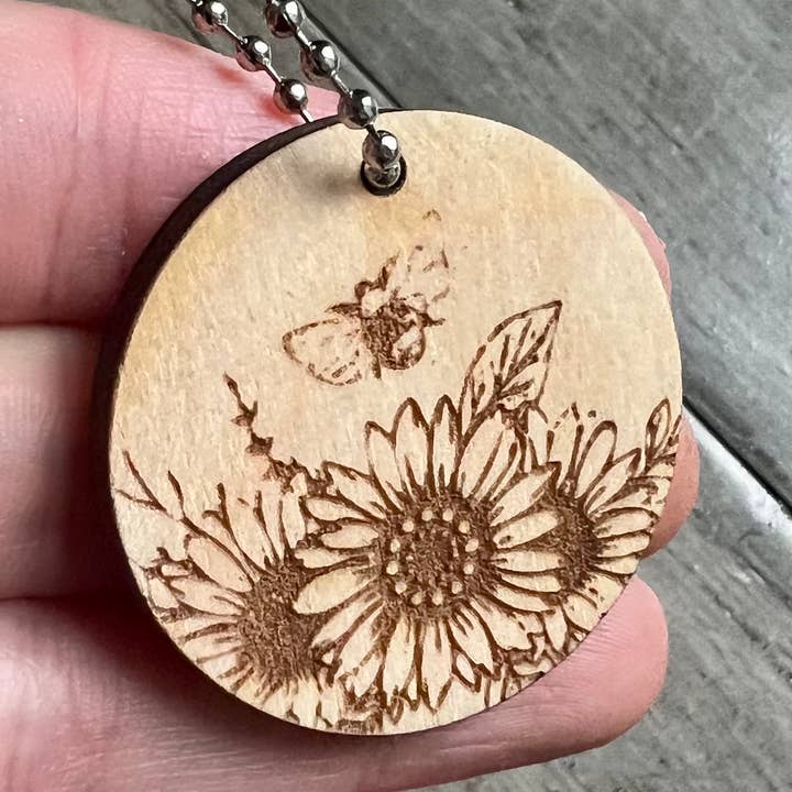 Lexo Creations - Wholesale Keychain - Unisex - Bee Keychain V61