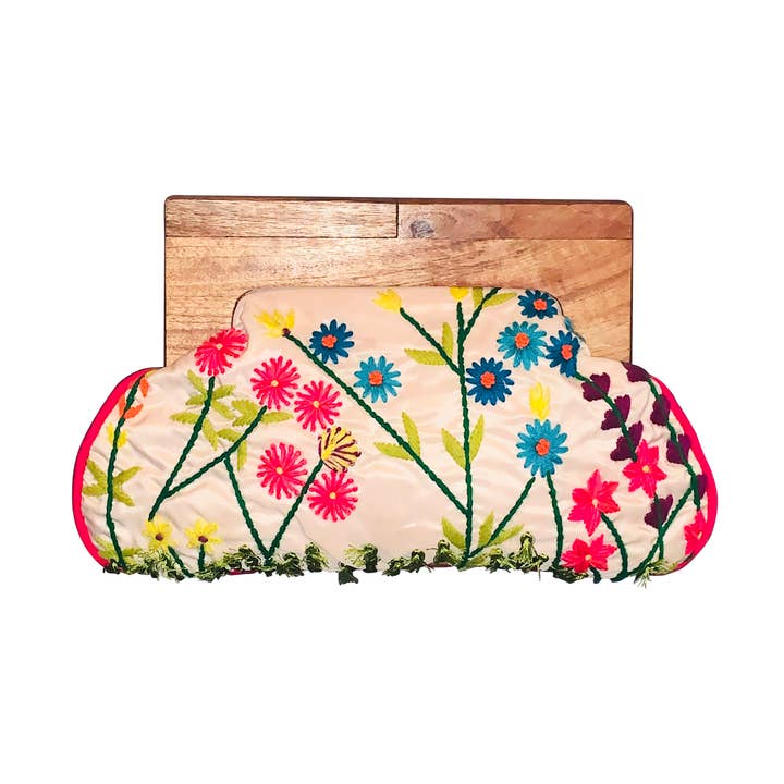 Chloe & Lex - Wholesale Clutch Bag - Women's - Floral Embroidered Garden Durable Clutch Bag for Women0