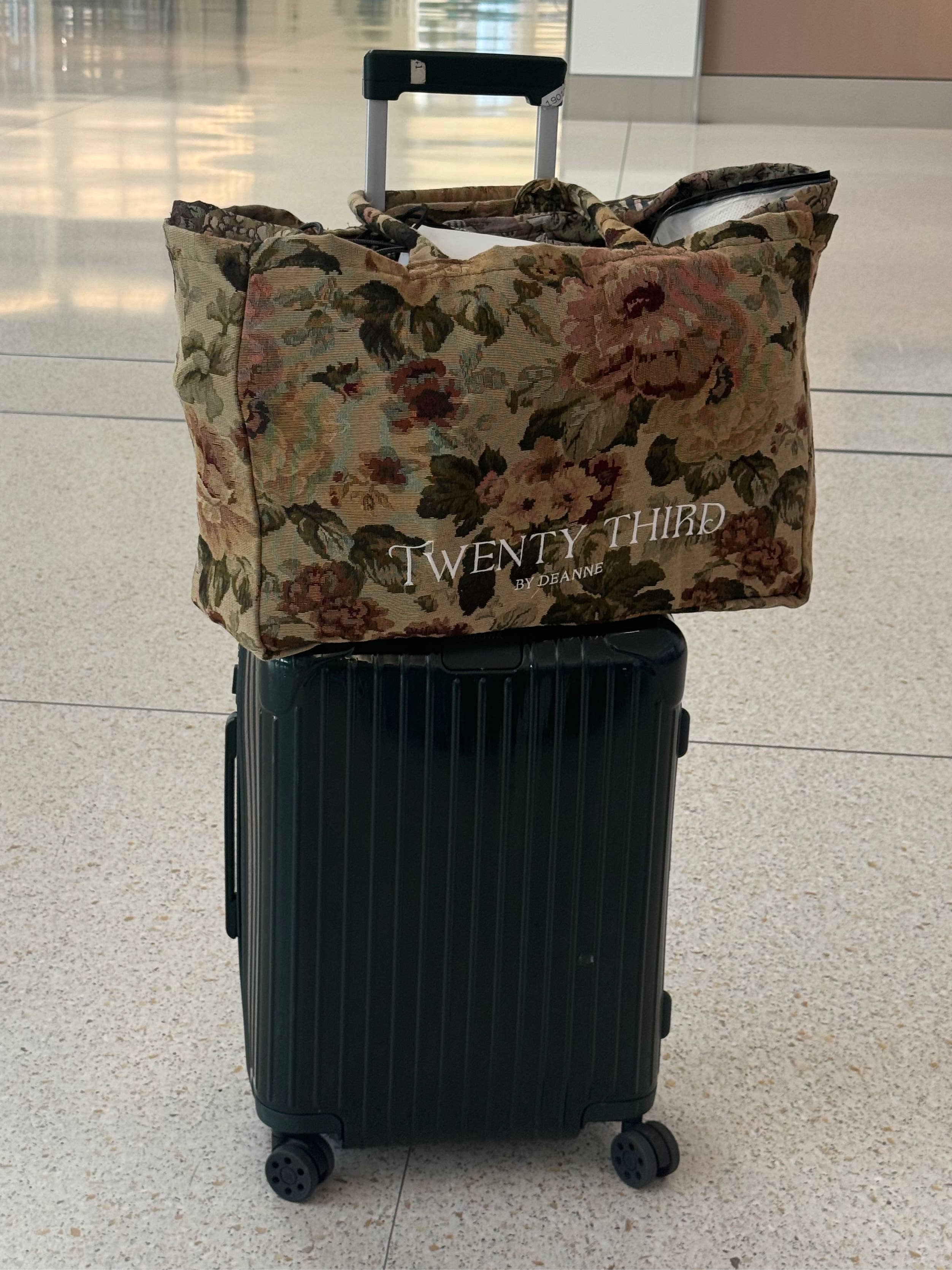 Twenty Third by Deanne - Wholesale Tote Bag - Women's - Amelie Tapestry Tote Bag