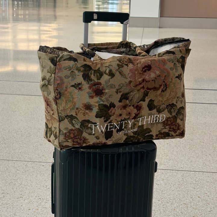 Twenty Third by Deanne - Wholesale Tote Bag - Women's - Amelie Tapestry Tote Bag0