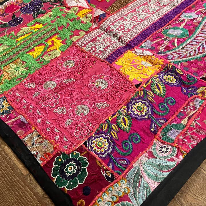 Meghcraft - Wholesale Tapestry/textile - Bohemian Home Decor Patchwork Tapestry Wall Piece Assorted5