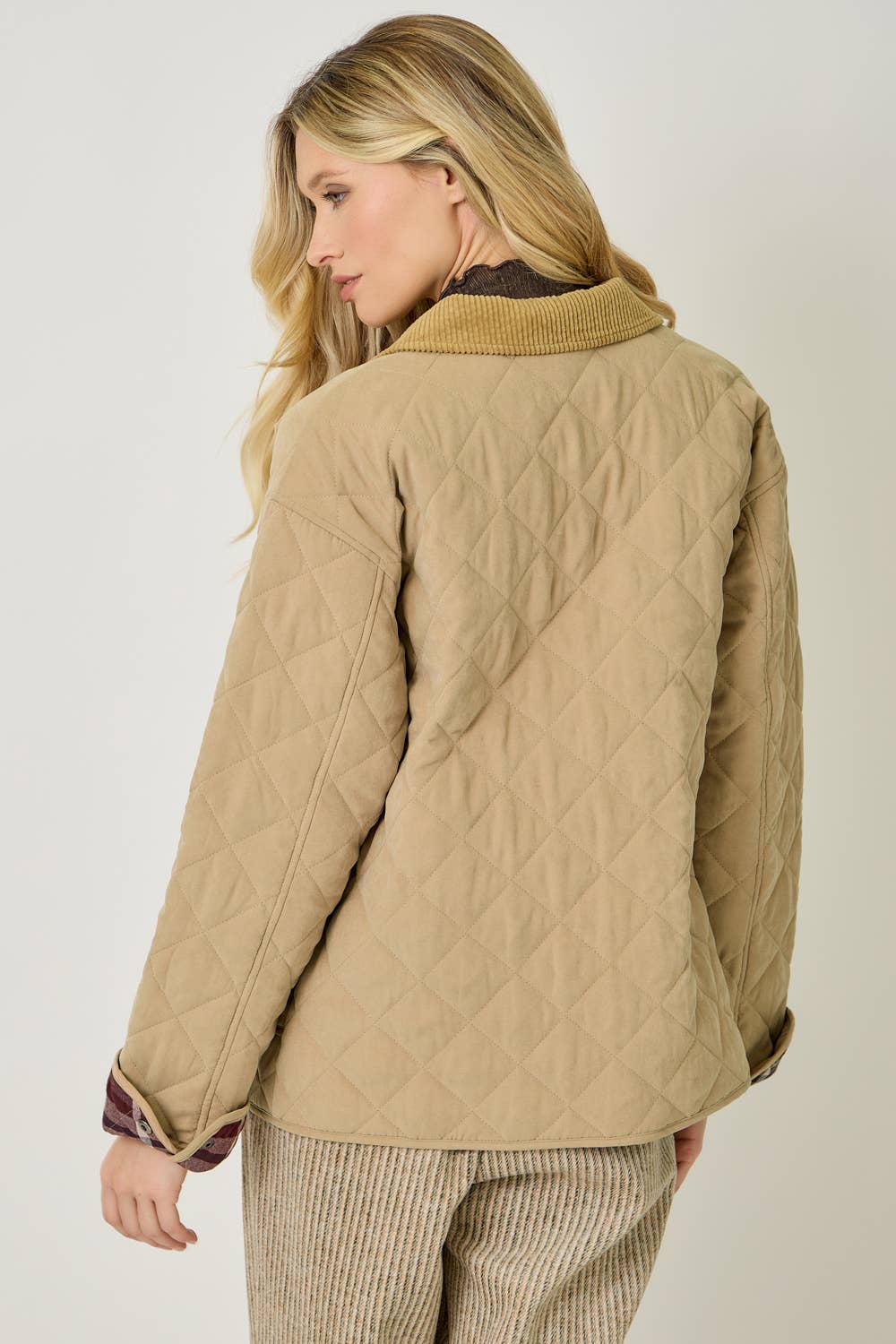 Mystree - Venta al por mayor Chaqueta - Mujer - Chaqueta acolchada en contraste 6018811