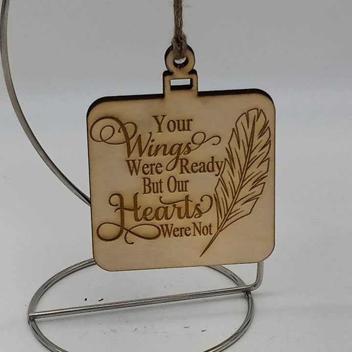 Expressions Engraved - Vente Objets de décoration - Ornement commémoratif en bois gravé au laser avec inscription Your Wings Were Ready Sympathy, étiquette cadeau, souvenir, cadeau, bouleau de la Baltique, sapelli, couleur au choix6