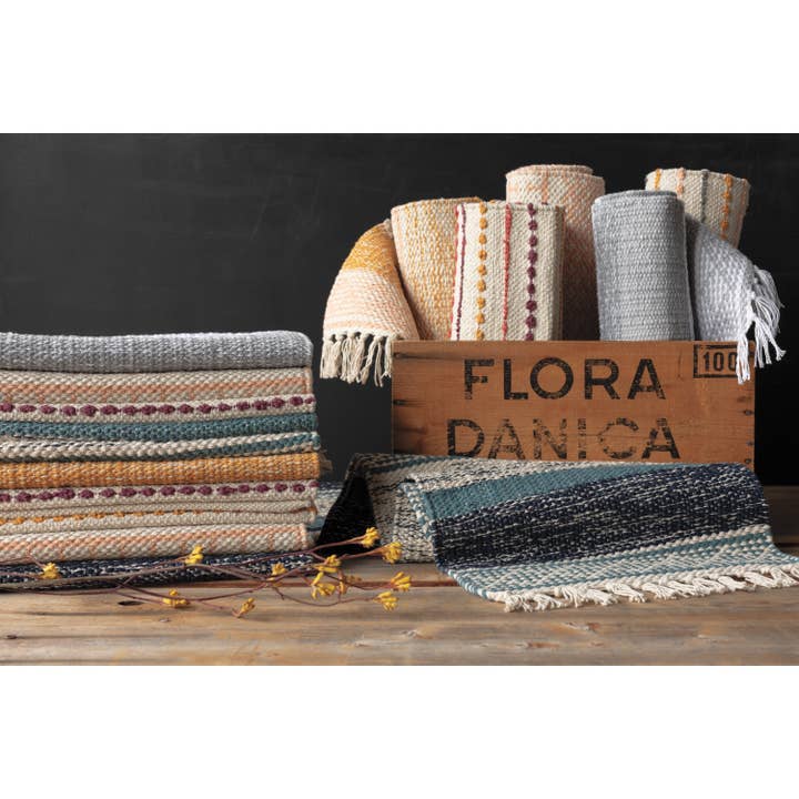 Danica Heirloom - Wholesale Table Runner - Nectar Alder Table Runner1