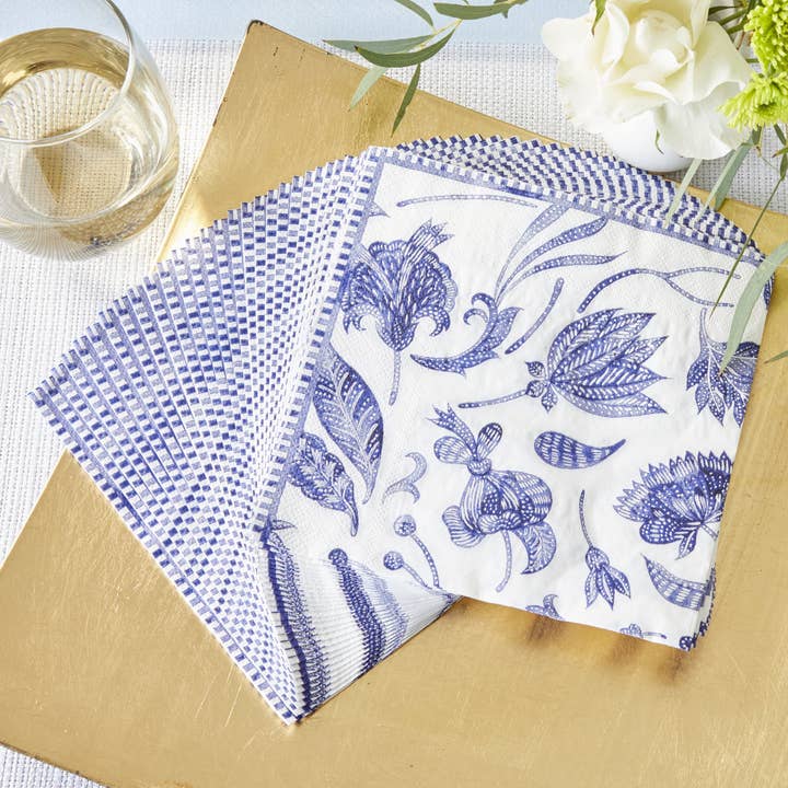 Kate Aspen - Wholesale Disposable Tableware Pack - Blue Willow 62 Piece Party Tableware Set (16 guests)