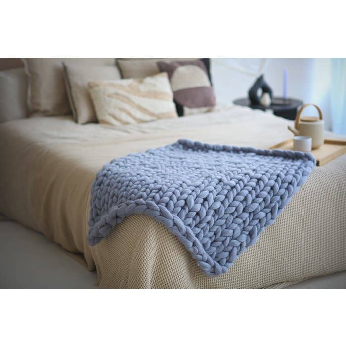 Schaapmaatje - Wholesale Throw Blanket - Warm, Soft Living Blanket XXL Hand-Knitted, 100% Pure Merino Wool6