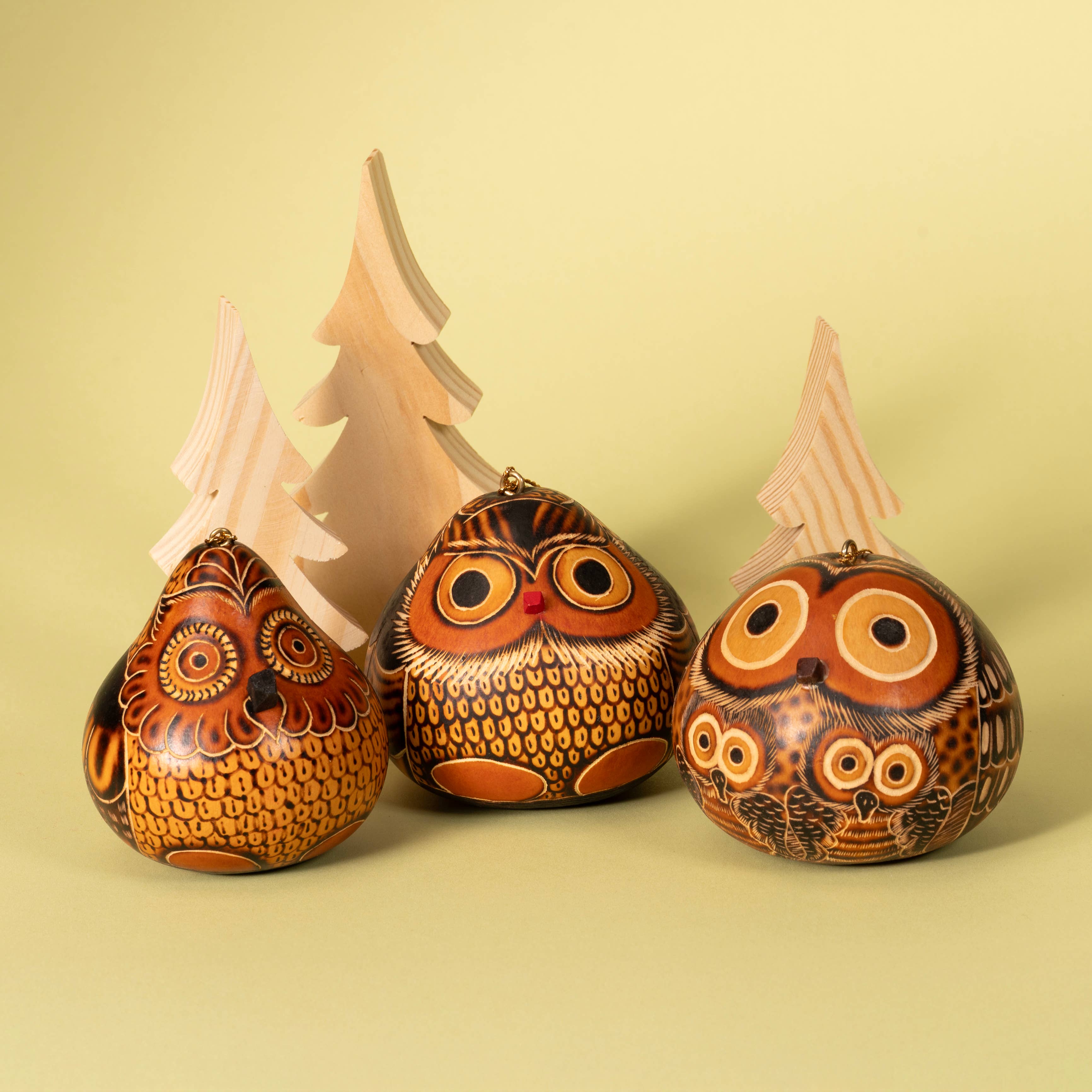 Lucuma Designs - Wholesale Ornament - Owls Mix - Gourd Ornament - Artist Made1